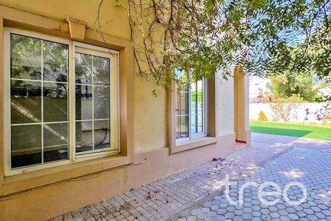 Vila u The Springs, Dubai, UAE 2 spavaćih soba, 156.63 m2 Br. 733722 - fotografija 12
