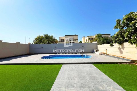 Villa in vendita a Jumeirah Park, Dubai, EAU 5 camere da letto, 740 mq. № 663825 - foto 8