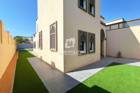 Villa in vendita a Jumeirah Park, Dubai, EAU 5 camere da letto, 740 mq. № 663825 - foto 13