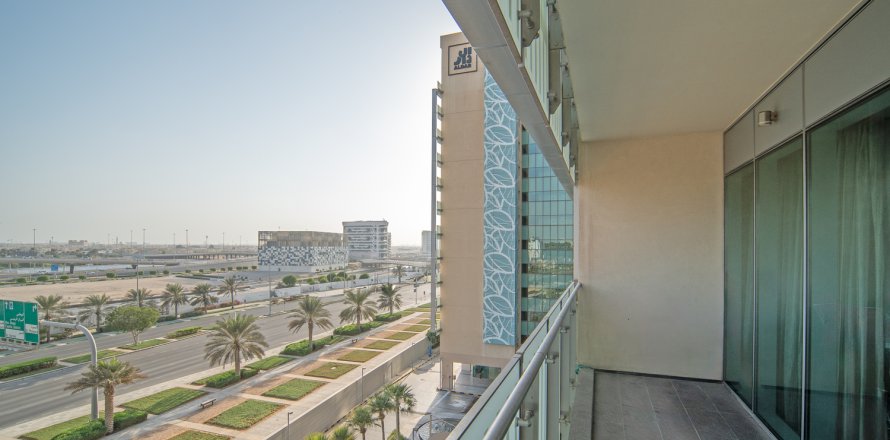 Appartamento a Al Raha Beach, Abu Dhabi, EAU 2 camere da letto, 144.23 mq. № 748218