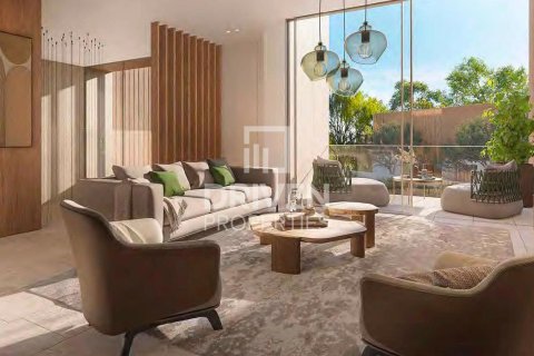 Villa asukohaga Dubai, AÜE: 5 magamistoaga, 651.53 m² Nr 761650