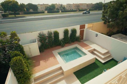 Villa itt: The Springs, Dubai, EAE, 3 hálószoba, 228 m², azonosító: 633458