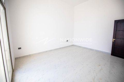 Huvila Abu Dhabi, Arabiemiraatit 4 makuuhuonetta, 580 m2 № 650513 - kuva 2