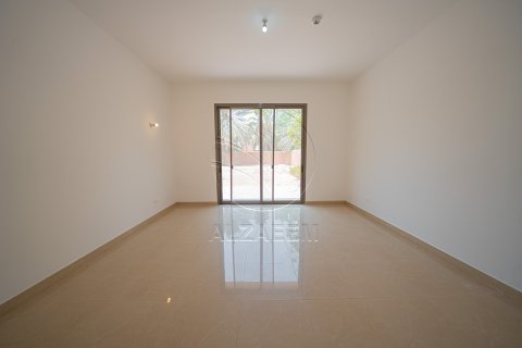 Vila u gradu Al Reem Island, Abu Dhabi, UAE 5 spavaće sobe, 425 m2 Br. 725751 - Slika 2