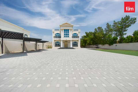 Vila u Al Barsha, Dubai, UAE 1393.5 m2, 5 spavaćih soba Br. 752173