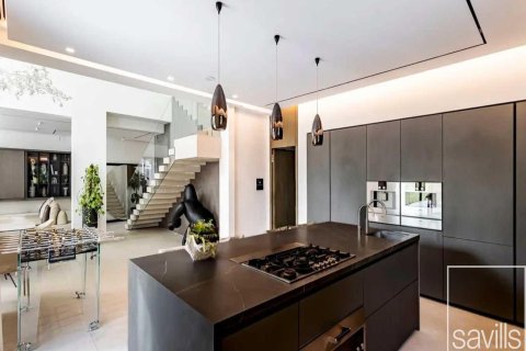 Villa til leie i Jumeirah Islands, Dubai, Emiratene 4 soverom, 817.64 kvm Nr. 758716 - Foto 3