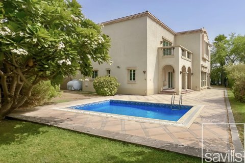 Vila v Jumeirah Islands, Dubai, SAE 4 spálne, 988.67 m2 č. 758714
