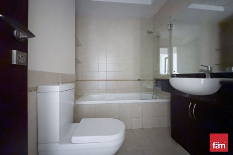 Townhouse in Dubai, UAE 4 bedrooms, 309.4 sq.m. № 718498 - photo 19