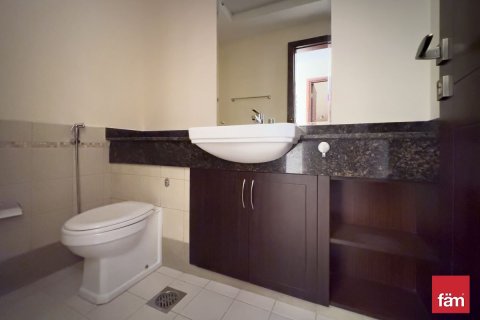 Townhouse in Dubai, UAE 4 bedrooms, 309.4 sq.m. № 718498 - photo 7