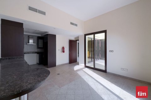 Townhouse in Dubai, UAE 4 bedrooms, 309.4 sq.m. № 718498 - photo 4