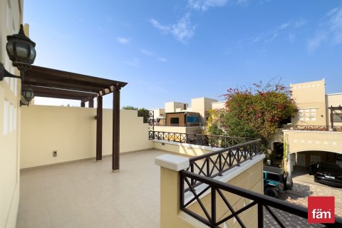 Townhouse in Dubai, UAE 4 bedrooms, 309.4 sq.m. № 718498 - photo 29