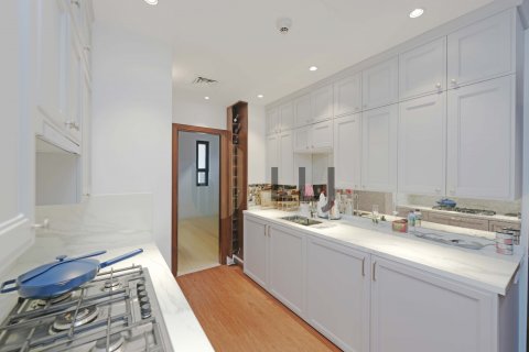 Apartamento para arrendamento em Saadiyat Island, Abu Dhabi, EAU 3 quartos, 207 m2 № 670424 - foto 14