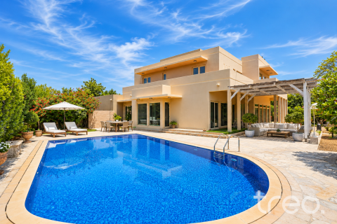 Huvila Arabian Ranches, Dubai, Arabiemiraatit 5 makuuhuonetta, 493.22 m2 № 733900 - kuva 2