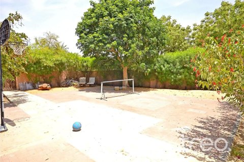 Huvila Arabian Ranches, Dubai, Arabiemiraatit 5 makuuhuonetta, 493.22 m2 № 733900 - kuva 10