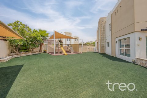 Mudon、Dubai、UAE にあるヴィラ販売中 5ベッドルーム、1007.72 m2、No733919 - 写真 7