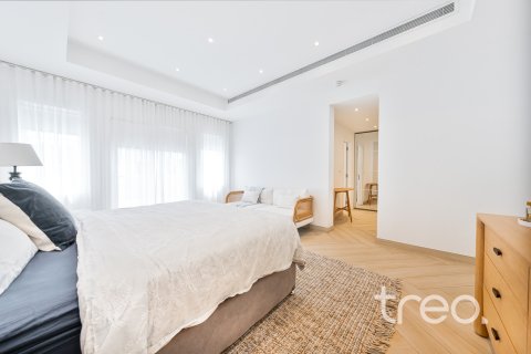 Villa in Arabian Ranches, Dubai, UAE 6 bedrooms, 485.88 sq.m. № 733902 - photo 15