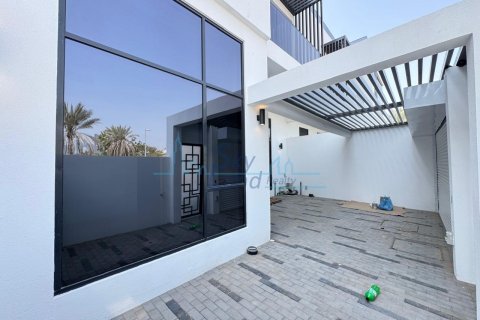 Jumeirah、Dubai、UAE にあるヴィラの賃貸物件 6ベッドルーム、372 m2、No658898 - 写真 2