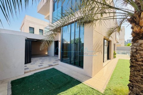Vila u Jumeirah, Dubai, UAE 4 spavaćih soba, 390 m2 Br. 658897 - fotografija 19