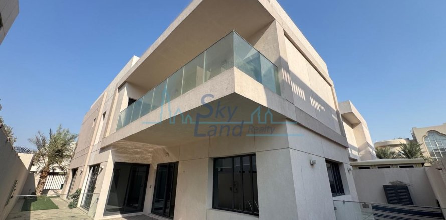 Vila u Jumeirah, Dubai, UAE 390 m2, 4 spavaćih soba Br. 658897