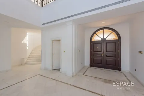Villa en venta en Palm Jumeirah, Dubai, EAU 6 dormitorios, 650 m2 № 649780 - foto 7