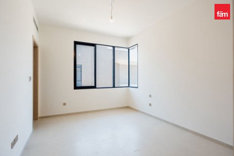Rijtjeshuis te huur in Jebel Ali, Dubai, VAE 4 slaapkamers, 357.9 vr.m., nr 727084 - foto 15