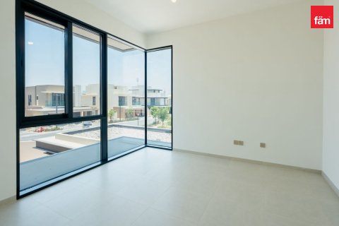 Rijtjeshuis te huur in Jebel Ali, Dubai, VAE 4 slaapkamers, 357.9 vr.m., nr 727084 - foto 16