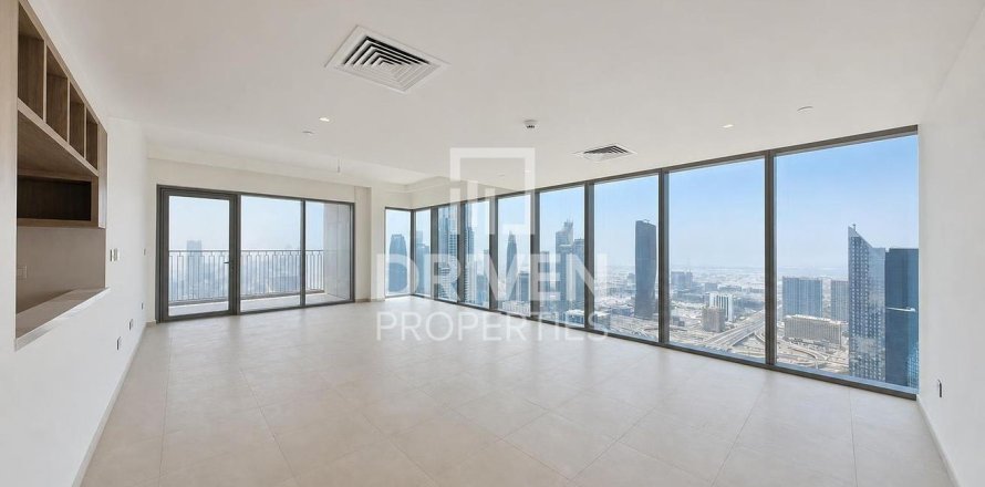 דירה ב Zabeel, Dubai, איחוד האמירויות 4 חדרי שינה, 251.49 מ"ר מספר 756840
