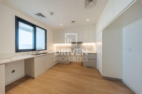 Townhouse in Jebel Ali, Dubai, UAE 4 bedrooms, 252.05 sq.m. № 756818 - photo 15