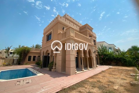 Villa asukohaga Palm Jumeirah, Dubai, AÜE: 5 magamistoaga, 727.52 m² Nr 735741