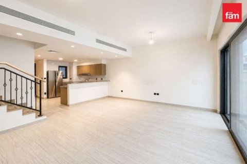 Kaupunkipientalo Dubai, Arabiemiraatit 4 makuuhuonetta, 144 m2 № 718014 - kuva 2