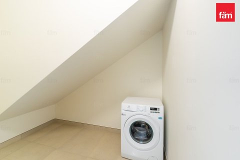 Kaupunkipientalo Dubai, Arabiemiraatit 4 makuuhuonetta, 144 m2 № 718014 - kuva 10
