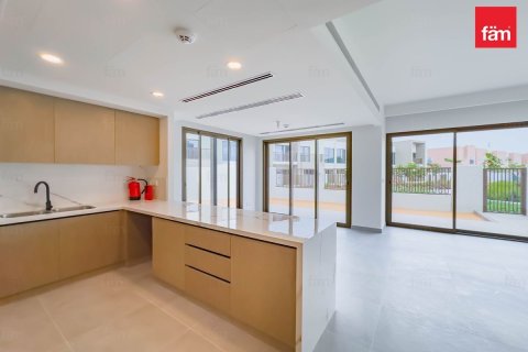 Villa sa Dubai, UAE 4 silid-tulugan, 260.4 sq.m. № 686029 - larawan 11