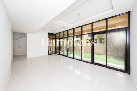 Adosado en alquiler en DAMAC Hills (Akoya by DAMAC), Dubai, EAU 3 dormitorios, 253.06777200 m2 № 696615 - foto 3