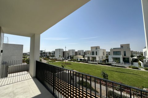 Vilă de închiriat în Arabian Ranches 3, Dubai, EAU 4 dormitoare, 448 mp. №750732 - poză 8