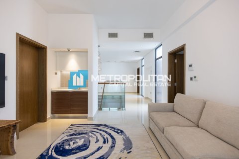Villa sa Yas Island, Abu Dhabi, UAE 5 silid-tulugan, 637.1 sq.m. № 630074 - larawan 9