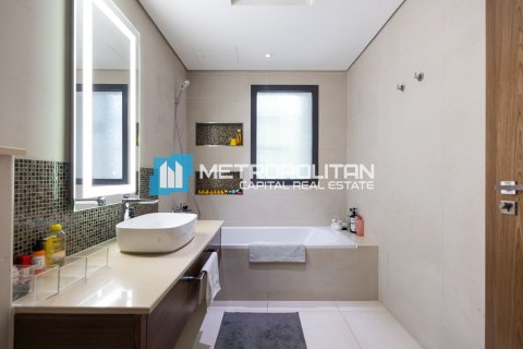 Villa sa Yas Island, Abu Dhabi, UAE 5 silid-tulugan, 637.1 sq.m. № 630074 - larawan 18