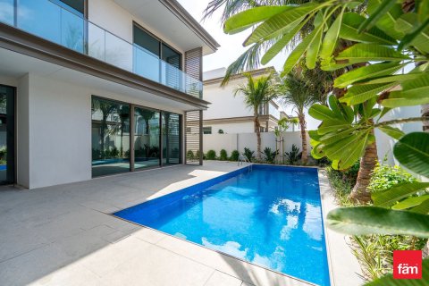 Al Sufouh, Dubai, संयुक्त अरब अमीरात में विला, 5 बेडरूम, 592 वर्ग मीटर, संख्या 722117 - फ़ोटो 2