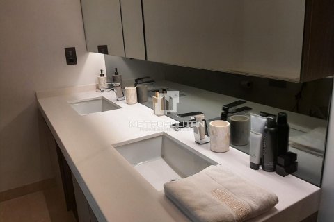 Apartment sa Business Bay, Dubai, UAE 1 silid-tulugan, 90 sq.m. № 663667 - larawan 13