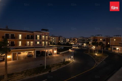 Apartament de închiriat în Dubai, EAU 2 dormitoare, 125.8 mp.  №702445 - poză 16