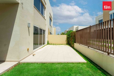 Appartement à Dubai, EAU: 2 chambres, 153.2 m2 № 739570