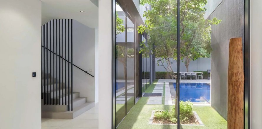 Vila di Masaar 3 Dana di Sharjah, UAE 4 bilik tidur, 404.69 meter persegi № 639256