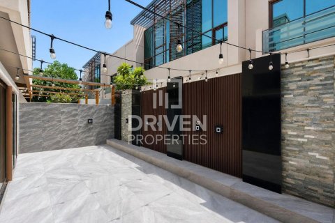 Villa te koop in Meydan, Dubai, VAE 4 slaapkamers, 218.04 vr.m., nr 762095 - foto 2
