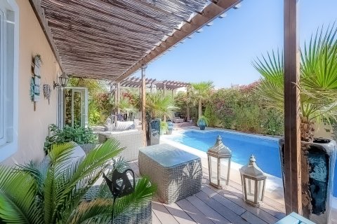 Vilë në The Villa, Dubai, Emiratet e Bashkuara Arabe 5 dhoma gjumi, 362.32 m2. № 749669