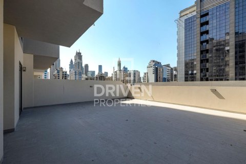 Lägenhet uthyres i Al Satwa, Dubai, UAE 2 sovrum, 182.55 kvm Nr. 765608 - fotografi 9