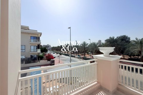 Jumeirah Village Circle, Dubai, UAE의 판매용 타운하우스 침실 4개, 286제곱미터 번호 758285 - 사진 15