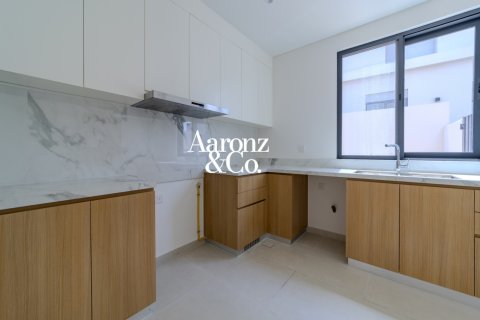Kuća u nizu u Jebel Ali, Dubai, UAE 4 spavaćih soba, 349 m2 Br. 758284 - fotografija 3