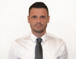 Christopher Simon