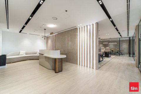 Escritório em Dubai, EAU 193.9 m2 № 721799