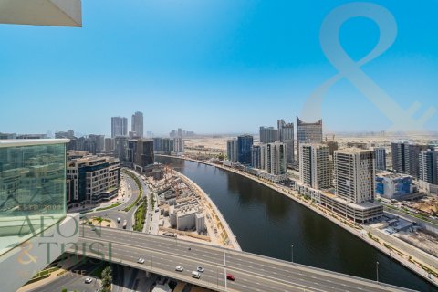 Apartemen di Business Bay, Dubai, UEA 999 kamar tidur, 44 m2 nomor 648259 - foto 2