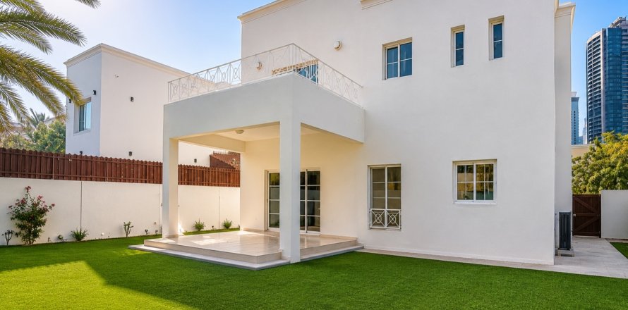 Villa in Meadows, Dubai, VAE: 4 Schlafzimmer, 581.94 m2 Nr. 757523